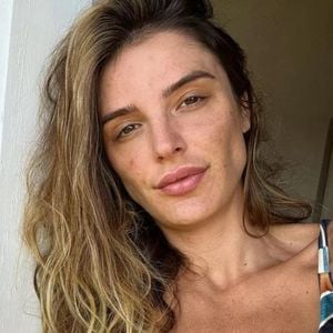 Mãe de Rocco, de 7 anos, e Leon, de 2, frutos de seu casamento com o jornalista Felipe Andreoli, Rafa explicou que, com o crescimento dos filhos, passou a refletir sobre os limites entre sua experiência pessoal e a privacidade das crianças.