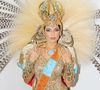 Com Paolla Oliveira como a Rainha de Bateria, Rayssa Bratillieri estreia como musa da Grande Rio à bordo de uma joia preciosa.