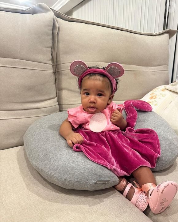 Nala, filha de Iza e Yuri Lima, tem quatro meses