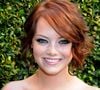 2008: na época, Emma Stone já mostrava que o ruivo curto era seu corte favorito de cabelo