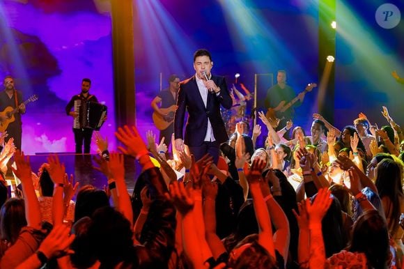 Zezé Di Camargo gravou um especial de Natal do SBT, mas pediu que o evento não fosse exibido