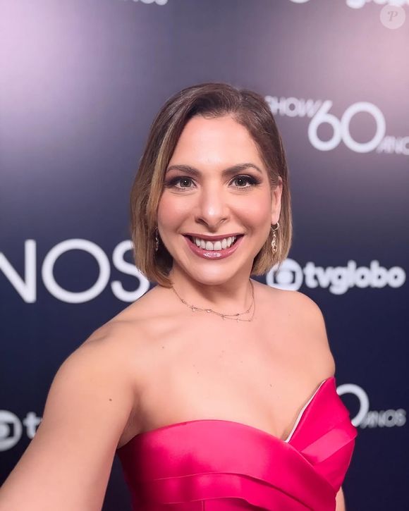 Daniela Lima cita Vinicius de Moraes: ‘Outros que contem passo por passo. Eu morro ontem, nasço amanhã. Ando onde há espaço. Meu tempo é quando’