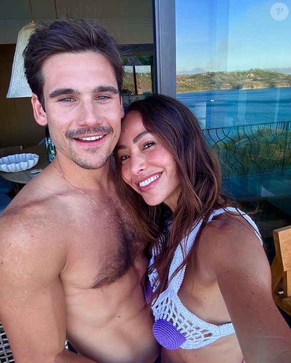 Sabrina Sato e Nicolas Prattes convidaram Júnior Lima e Mônica Benini, Fernanda Rodrigues e Raoni, além da apresentadora Ana Maria Braga e do carnavalesco Paulo Barros