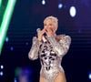 Xuxa Meneghel se emociona em segundo show da turnê comemorativa 'O Último Voo da Nave'