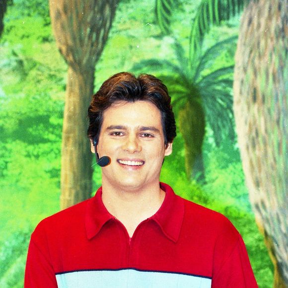 Celso Portiolli hoje apresentador do 'Domingo Legal' conduziu em 2000 o 'Fantasia'