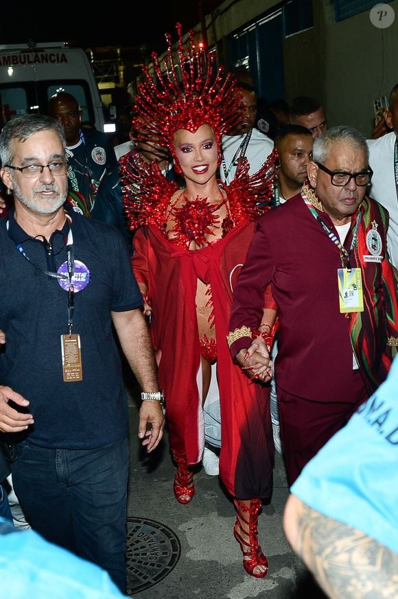 Virgínia x Jayder Soares: presidente de honra da Grande Rio se irritou com live da influencer antes de desfilar na Sapucaí no Carnaval 2026