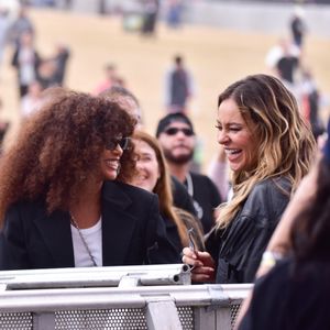 Paolla Oliveira e Taís Araújo se divertiram muito durante os show deste domingo, 14 de setembro de 2025, no The Town