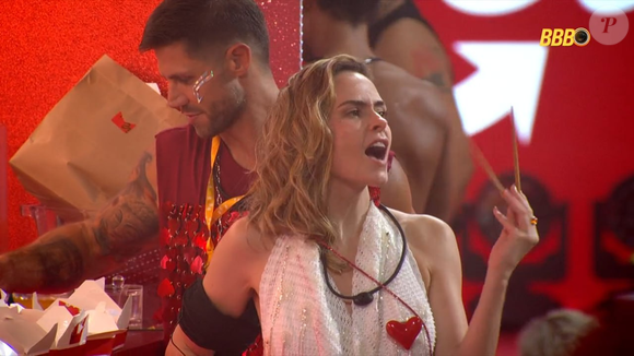 Ana Paula Renault recebeu sinal de Léo Santana no 'BBB 26'?