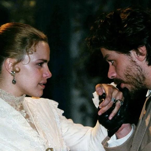 Ana Paula Arósio na Globo: Globoplay reúne 7 trabalhos marcantes da atriz, sendo 5 de época