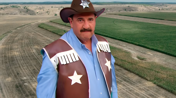 Ratinho agora é paraguaio, mas em 2016 sua fazenda foi denunciada por condições análogas à escravidão; entenda