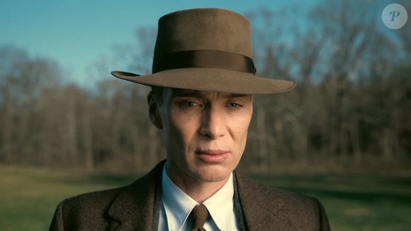Cillian Murphy nunca revelou ao certo quantos quilos perdeu ou a forma que eliminou tanto peso. No final de tudo, ele ganhou o prêmio de Melhor Ator no Oscar em 2024