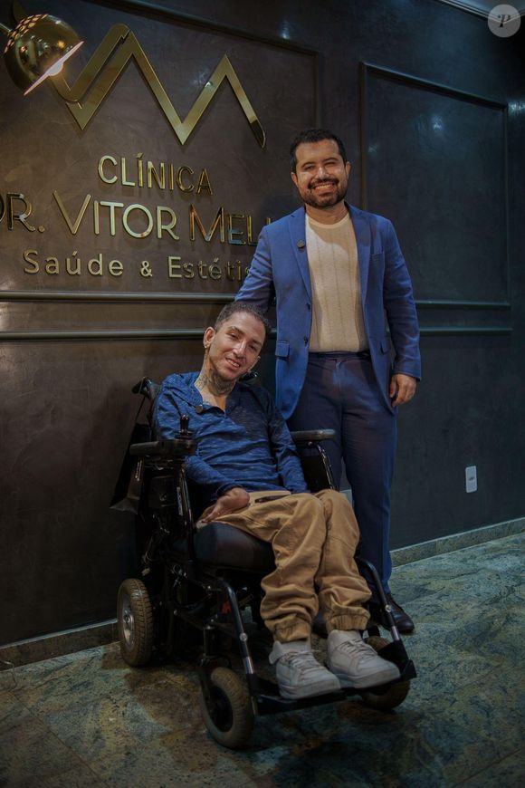 Gabriel Brito procurou o Dr. Vitor Mello, biomédico referência em harmonização íntima