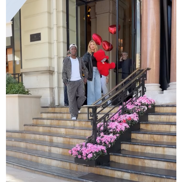 Quem é mais rico: Vinicius Jr. ou Virgínia? De grandes fortunas, casal surpreende com valores: ela tem 700 milhões de reais e ele, mais de 600 milhões em contrato