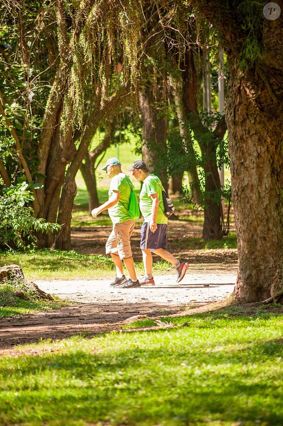 Segundo a personal trainer Aroa Baladrón, "caminhar todos os dias é obrigatório, assim como comer, respirar ou beber água"