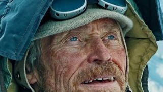 Willem Dafoe, aos 71 anos: 'Nada me deixa mais feliz do que lavar a louça, limpar esterco de animais ou fazer tarefas simples'