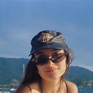 Buby Pinheiro, sobrinha de Ticiane Pinheiro, é uma das estrelas do filme. Família se reuniu em peso para prestigiar