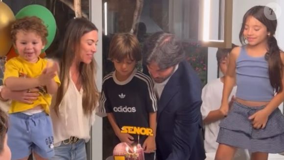 Filho de Rebeca Abravanel e Pato 'apronta' na festa intimista de 7 anos do primo Senor, caçula de Patricia Abravanel e neto de Silvio Santos