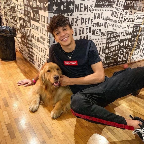 Nos últimos anos, Cocielo começou a mudar seu corpo aos poucos