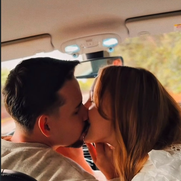 Cinco meses após a morte de Isabel Veloso, a irmã da influenciadora fez uma emocionante homenagem depois que Lucas Borbas anunciou um novo casamento