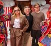 Angélica e Luciano Huck chegaram com o filho Joaquim ao aniversário de 1 ano de Bento, filho de Thiaguinho e Carol Peixinho