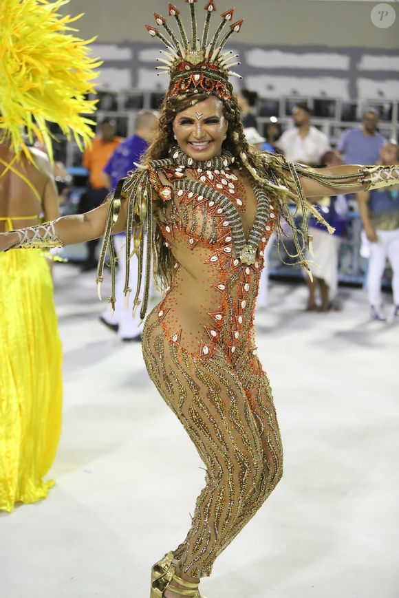 Shayene Cesário revelou que corre duas horas por dia na esteira quando não consegue fazer o exercício na rua