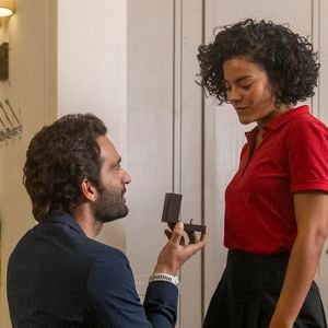 Um dos momentos mais aguardados da novela é o casamento entre Fátima (Bella Campos) e Afonso (Humberto Carrão).