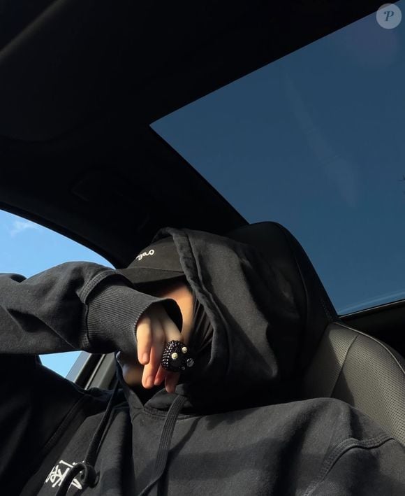 Mulher de Dembélé, Rima Edbouche Dembélé nunca revela rosto nas fotos na web