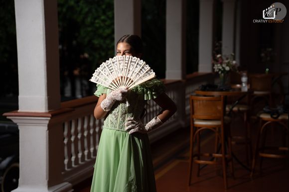 Maria Sophia Costa, neta de Leonardo, prepara festa de debutante há cerca de 1 ano