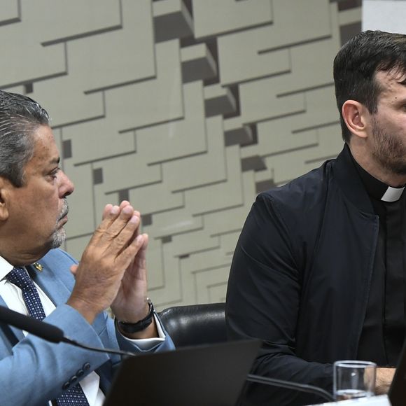 O Padre Patrick prestou depoimento na CPI das Bets nesta quarta-feira (21).
