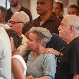 Corpo de Ney Latorraca foi velado por Cláudia Rodrigues no Theatro Municipal do Rio de Janeiro