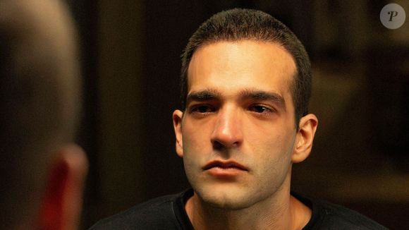 Afonso sai da casa de Celina e deixa a TCA após descoberta de leucemia