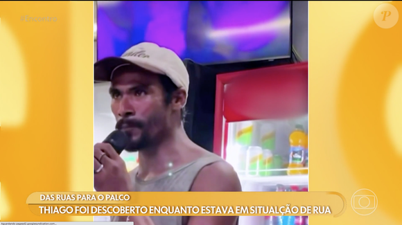 Thiago Viana é um cantor de 36 anos que viralizou nas redes sociais após aparecer cantando um hit de Xand Avião em um bar