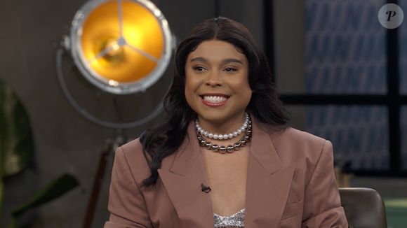 Blogueirinha negou que tenha feito transição de gênero: 'Continuo cis'