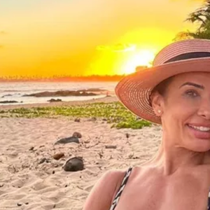 A mãe de Scheila Carvalho perdeu o carrinho onde vendia churros em Minas Gerais