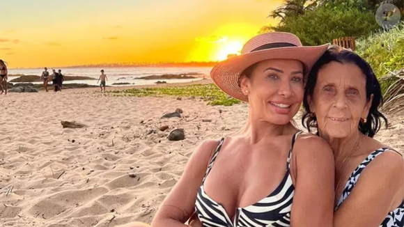 A mãe de Scheila Carvalho perdeu o carrinho onde vendia churros em Minas Gerais