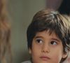 Doruk irrita o pai ao sentir falta de brinquedo que Sarp lhe deu na novela 'Força de Mulher' em 21 de abril de 2025, segunda-feira