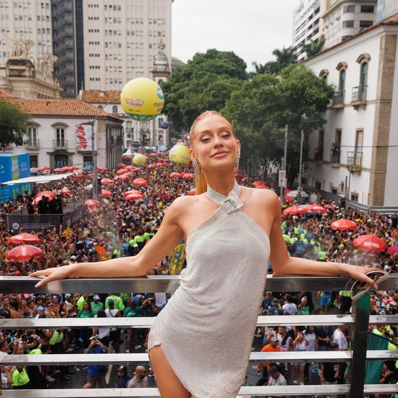 Marina Ruy Barbosa: ‘Eu queria descer nessa hora pra falar com público, mas fui gongada’