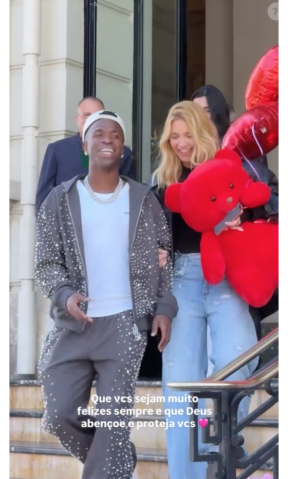 Com 1 hora da publicação conjunta, os famosos já ultrapassavam 5 milhões de curtidas no post