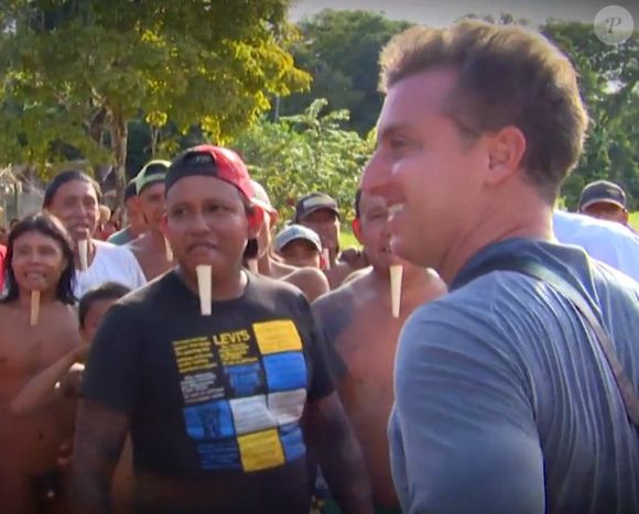 Luciano Huck visitou aldeia indígena em 2014: tribo não conhecia o futebol
