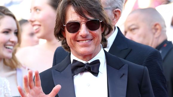 Envolvimento com Tom Cruise levanta debate sobre influência da Cientologia em sua vida pessoal e profissional