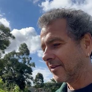 Marcos Palmeira mantém a Fazenda Vale das Palmeiras, em Teresópolis, na Região Serrana do Rio de Janeiro, onde desenvolve um projeto de recuperação ambiental