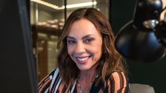 8 frases que as pessoas da classe média alta dizem sem perceber que soam privilegiadas