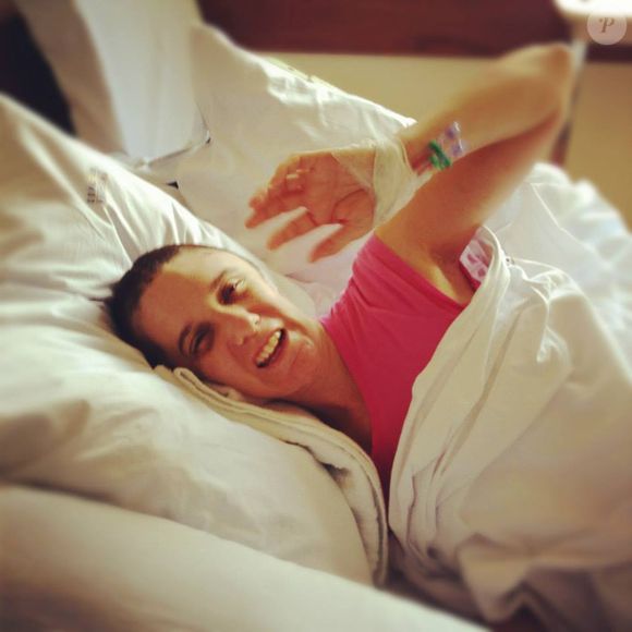 Renee Murdoch também perdeu parte da calota do crânio e teve que passar por uma reconstrução