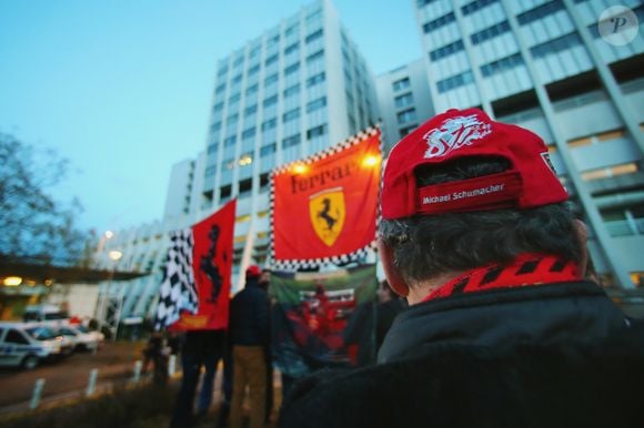 Michael Schumacher tem estado de saúde atualizado por jornalista alemão