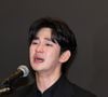 Coletiva de imprensa de Kim Soo-hyun foi realizada ‘no desespero’, por medo de a empresa ir à falência caso ele demorasse ainda mais para se pronunciar