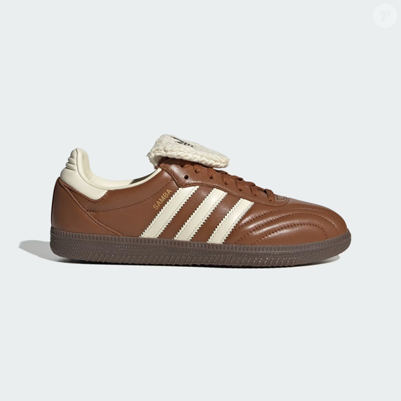 O novo Adidas Samba Língua Longa transforma a nostalgia do futebol retrô em um dos tênis mais desejados de 2026; modelo mistura couro premium, conforto e estética vintage sofisticada