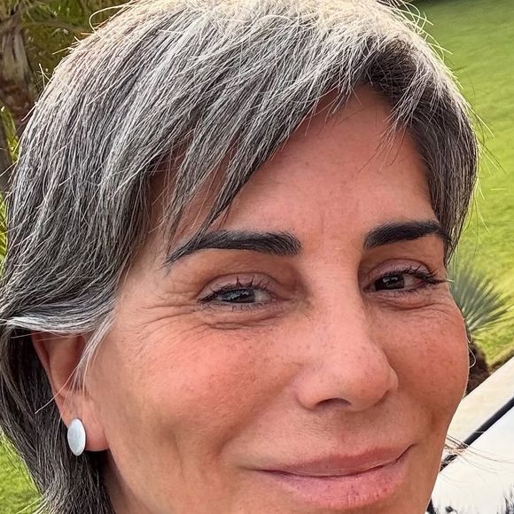Gloria Pires respondeu o post e pediu que o marido ‘fique em paz’