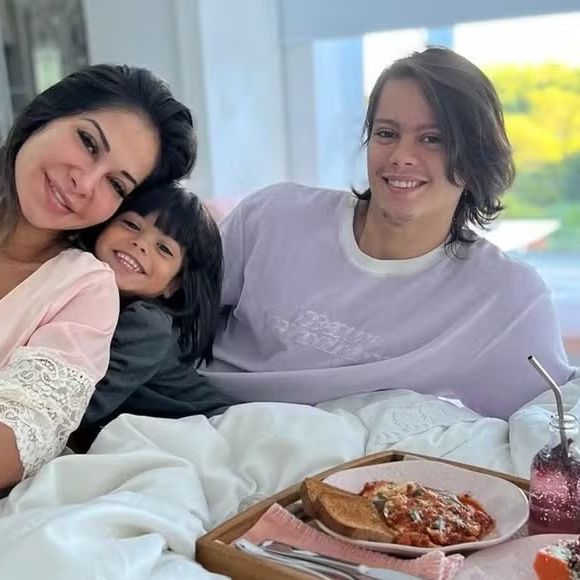 "Ele sempre teve o nosso exemplo de afeto, amor, e carinho. Foi criado para ser um homem respeitoso. Meu filho nunca bebeu, nunca saiu para a balada"