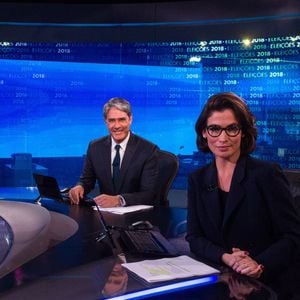 Globo orientou afiliadas a produzirem grandes matérias para exibição no 'Jornal Nacional' na semana de despedida de William Bonner da bancada