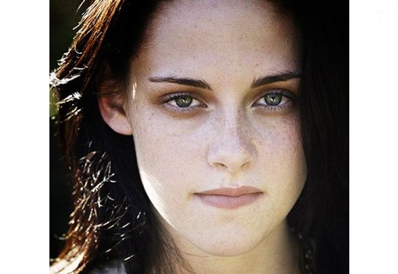 Kristen Stewart mostrou as sardinhas durante as cenas da saga 'Crepúsculo'